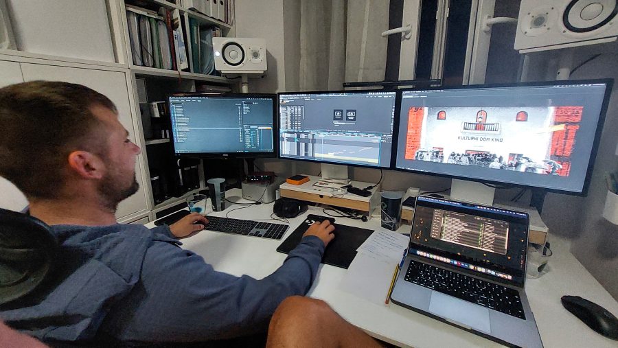 Utrinek iz faze montaže filma (foto Rok Rozman)